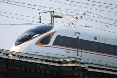 復(fù)興號(hào)7月開(kāi)進(jìn)拉薩！無(wú)線充電、按摩座椅…智能動(dòng)車(chē)組擴(kuò)大開(kāi)行！鐵路調(diào)圖變化大~